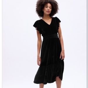 Gap Black Velour Flutter Sleeve MIDI Dress Size Small NWT